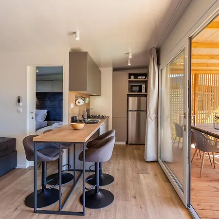 Casa vacanze Beautiful In With Kitchen Banjole